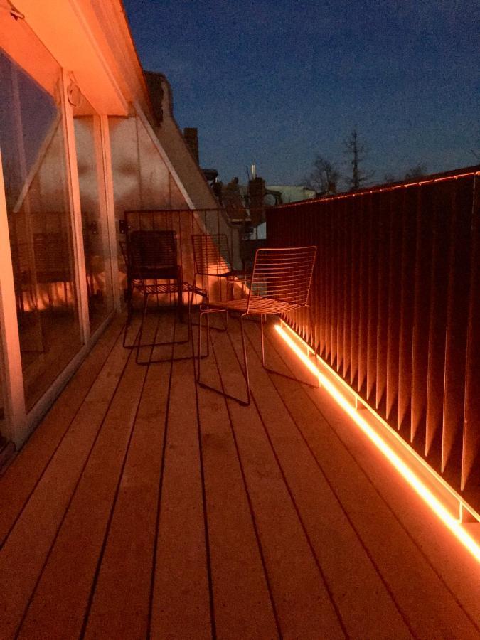 Jethon Exklusives City-Appartement Bernburg Esterno foto