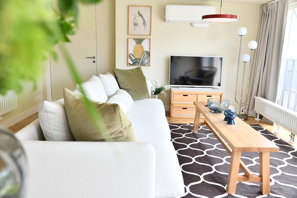Jethon Exklusives City-Appartement Bernburg Esterno foto