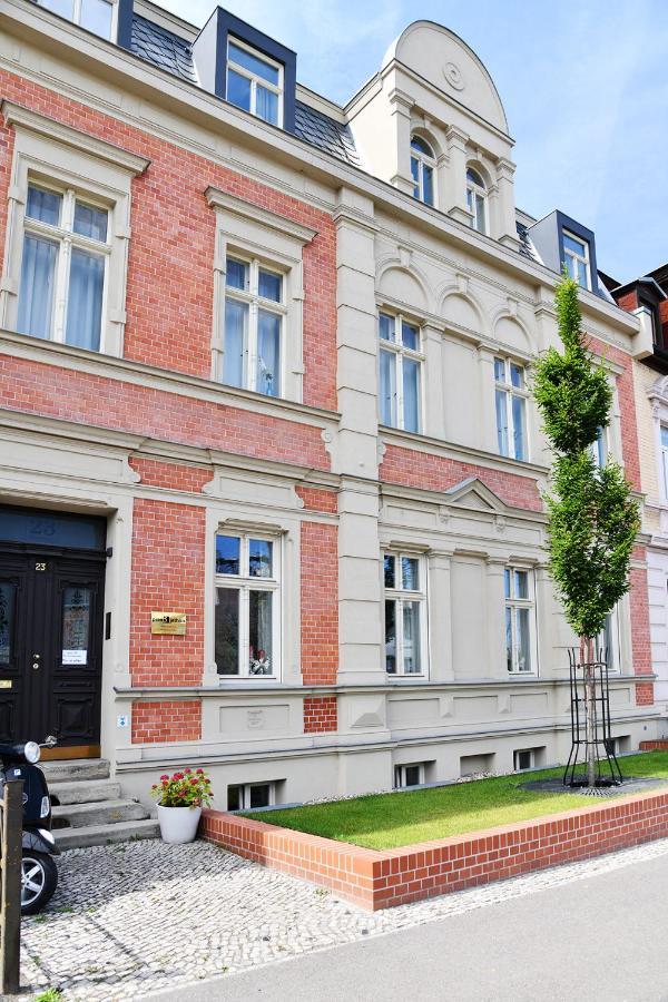 Jethon Exklusives City-Appartement Bernburg Esterno foto