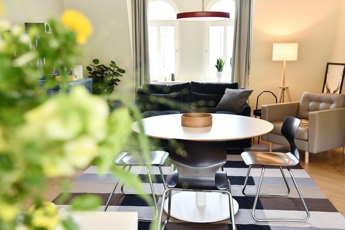 Jethon Exklusives City-Appartement Bernburg Esterno foto