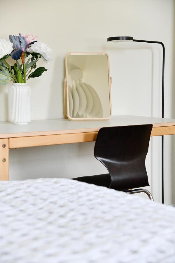 Jethon Exklusives City-Appartement Bernburg Esterno foto